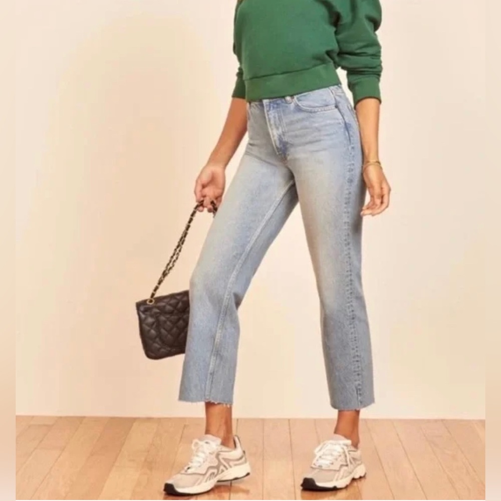 SOLD! Reformation Vintage High Straight Crop jeans